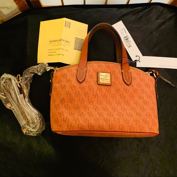 🆕 DOONEY & BOURKE SMALL RUBY PURSE - Picture 8 of 8